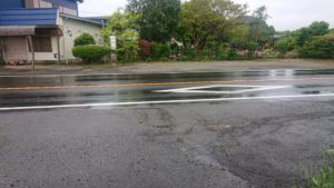 今日は雨スタート